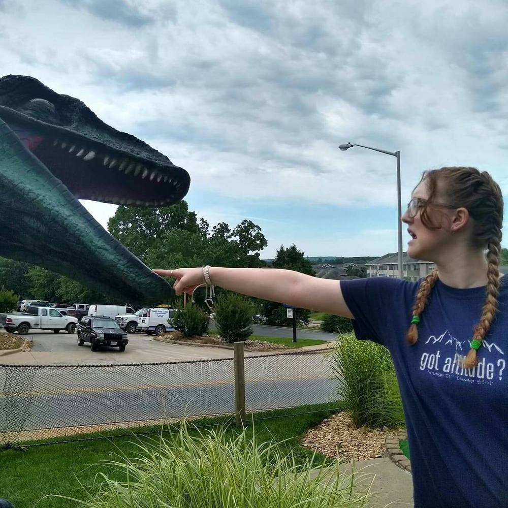 Meet your Posher, Ashlin